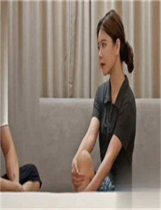 《被几个人摁住玩弄隐私作文-能看见乳头的内衣》
