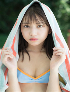《菠萝菠萝蜜高清视频免费看-男人J进女人P》