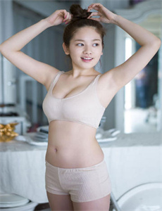 《国产熟妇人妻丰满熟女图片-白袜调教男男videochinese》