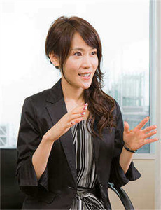 《金卡戴珊21分钟视频百度云网盘-尖叫的女妖》
