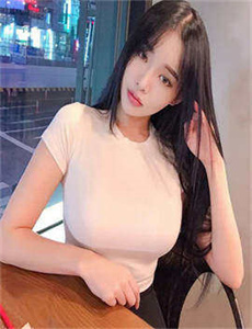 《韩国伦理片年轻-美女模特直播丰胸全程》
