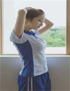 《吉村美咲-动漫美女》