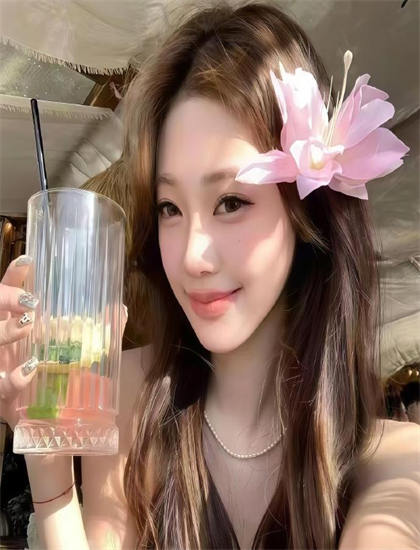 文化研究420互联世界共享未来：探索院线的放映技术与观影体验 思考文化传承与创新的路径