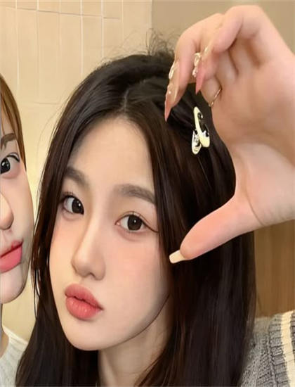 《傻子妈咪竟是全球首富》角色研究：无人机拍摄的视角与稳定性 认识人物与故事的互动